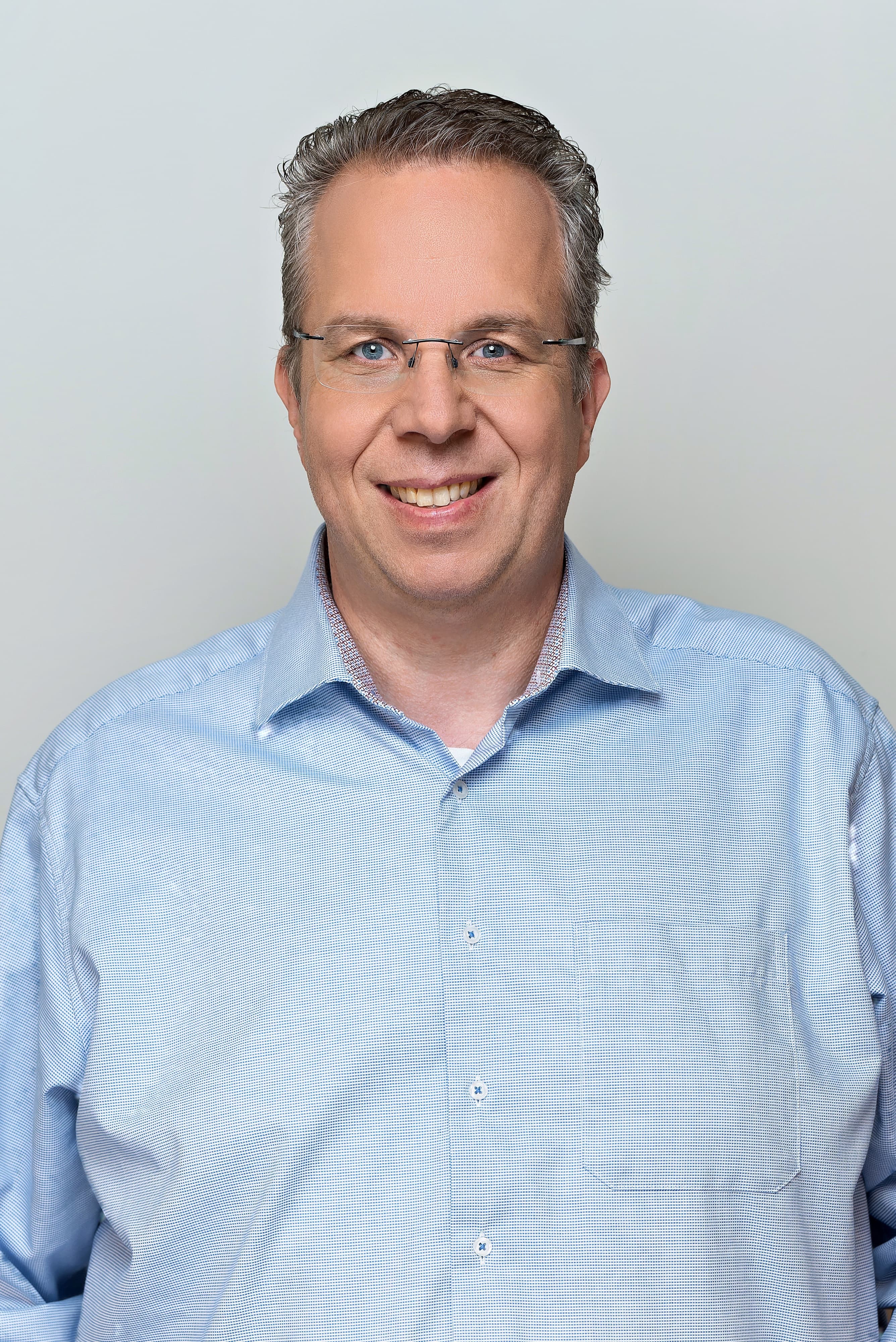 DANIEL ENGELBARTS